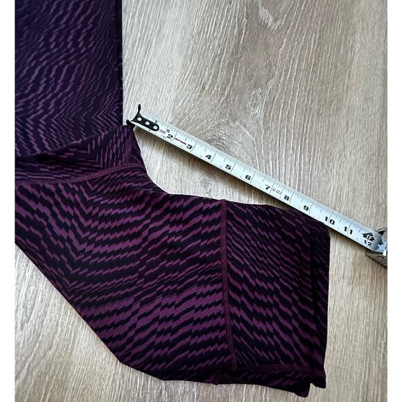Lululemon|Wunder Under Cropped‎ Leggings|Shifted Purple/Black|SZ 8 - Picture 3 of 9